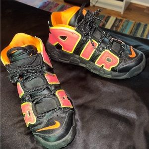 nike air uptempo hot punch